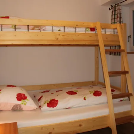 Mitterleithengut Apartment