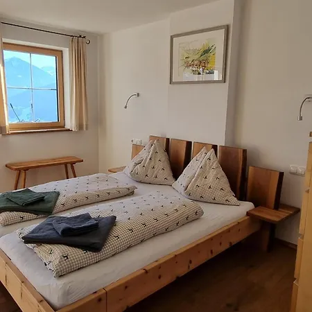 Apartment Mitterleithengut Zell am See